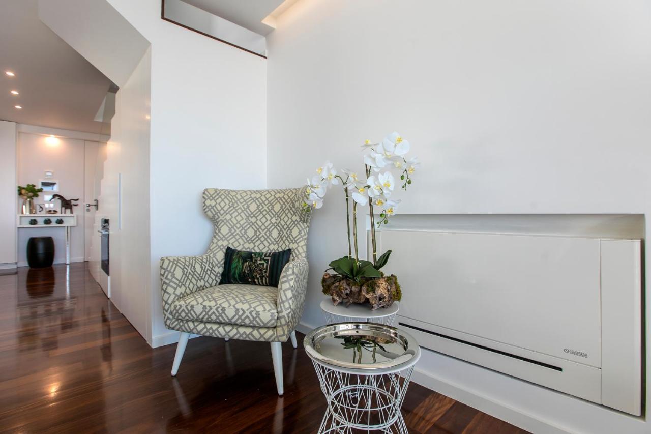 Lovelystay - Luxury 2Br Duplex Apartment In Foz ปอร์โต ภายนอก รูปภาพ
