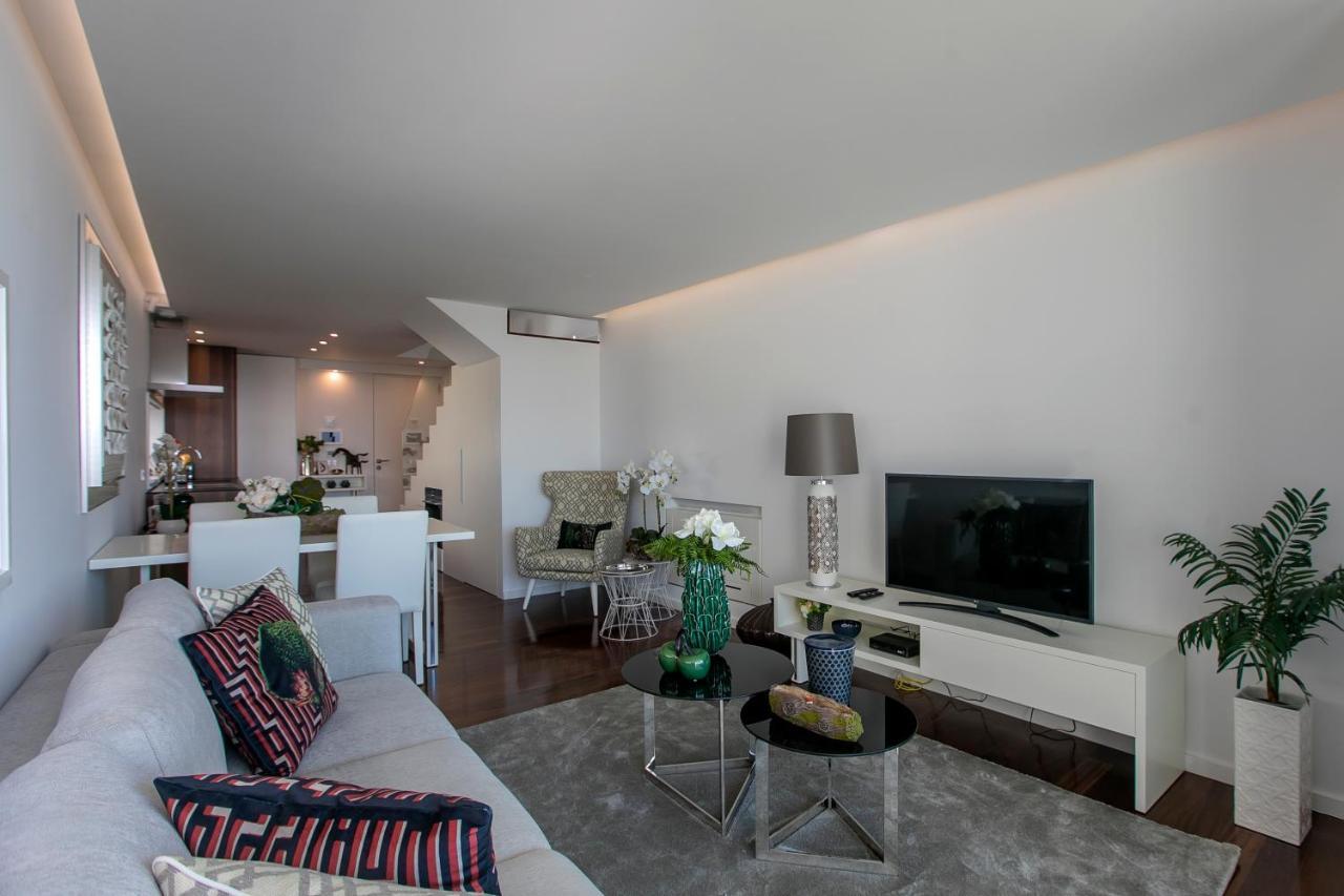 Lovelystay - Luxury 2Br Duplex Apartment In Foz ปอร์โต ภายนอก รูปภาพ